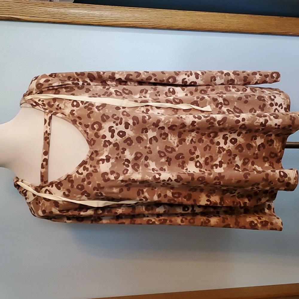 NEW Sew In Love Sexy Animal Print style Hoodie Size XL
